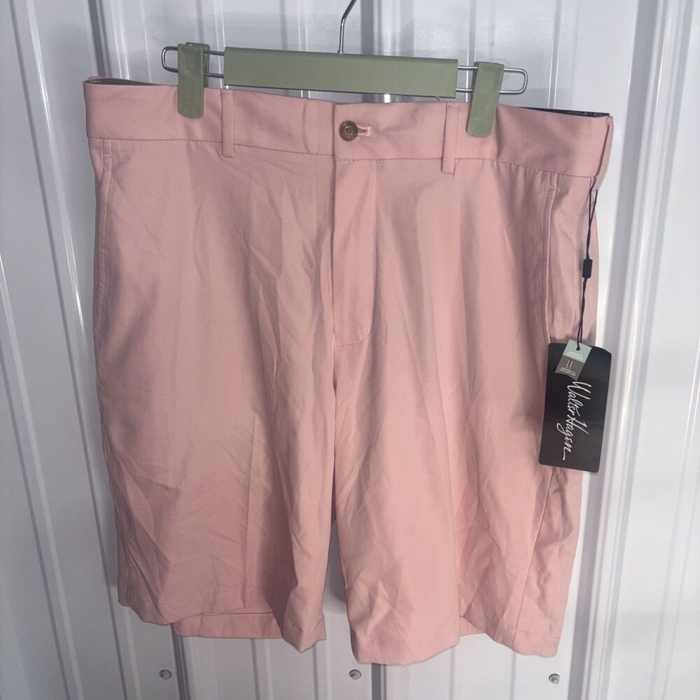 Walter Hagan Perfect 11 Golf Shorts Raspberry Cream Size 34 NWT** See Pics